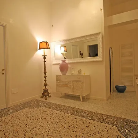 Monti Luxury
