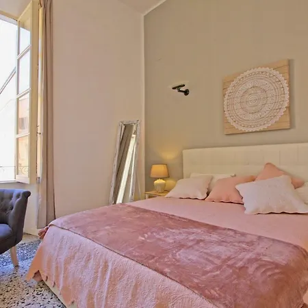 Monti Luxury * Rom