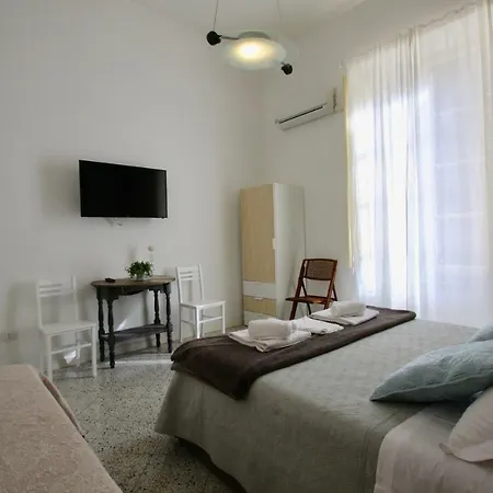 Monti Luxury Pensión